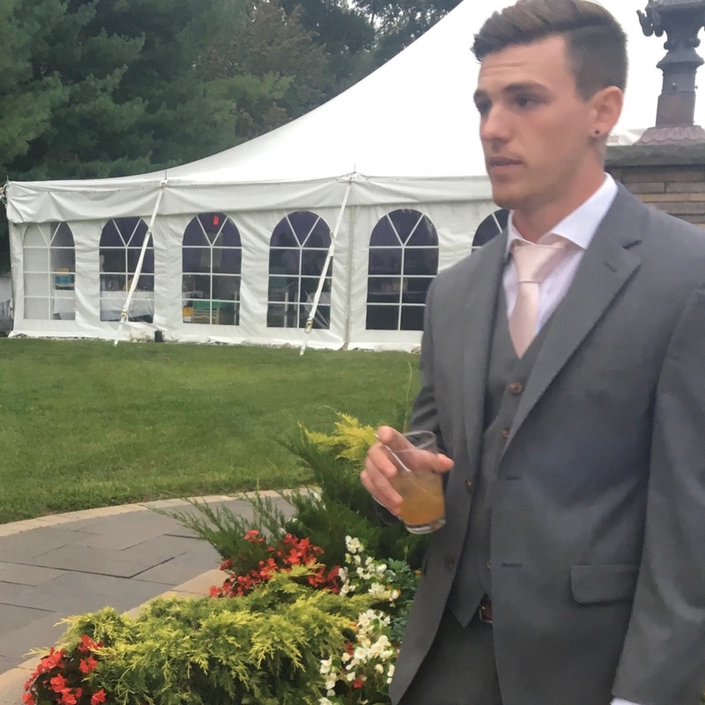 Meet your Posher, Don